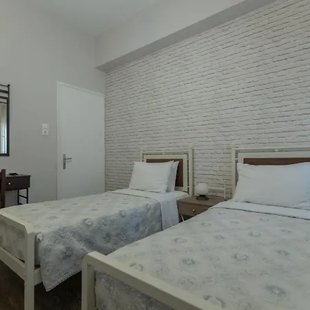 Pegasus Rooms Corinth Exterior photo